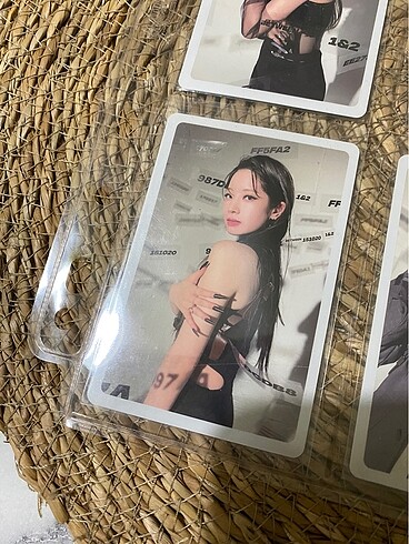 twice between 1&2 pob pc - Görsel 9