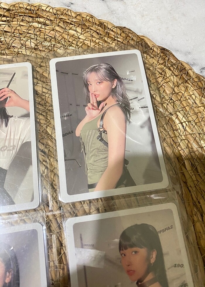 twice between 1&2 pob pc - Görsel 5