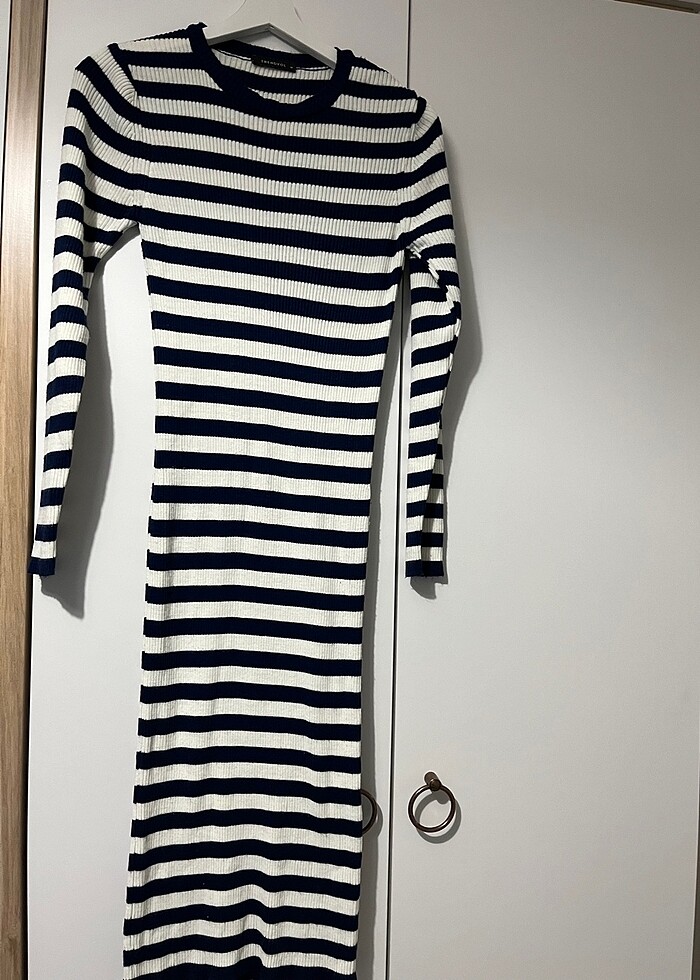 Çizgili günlük elbise - Görsel 2