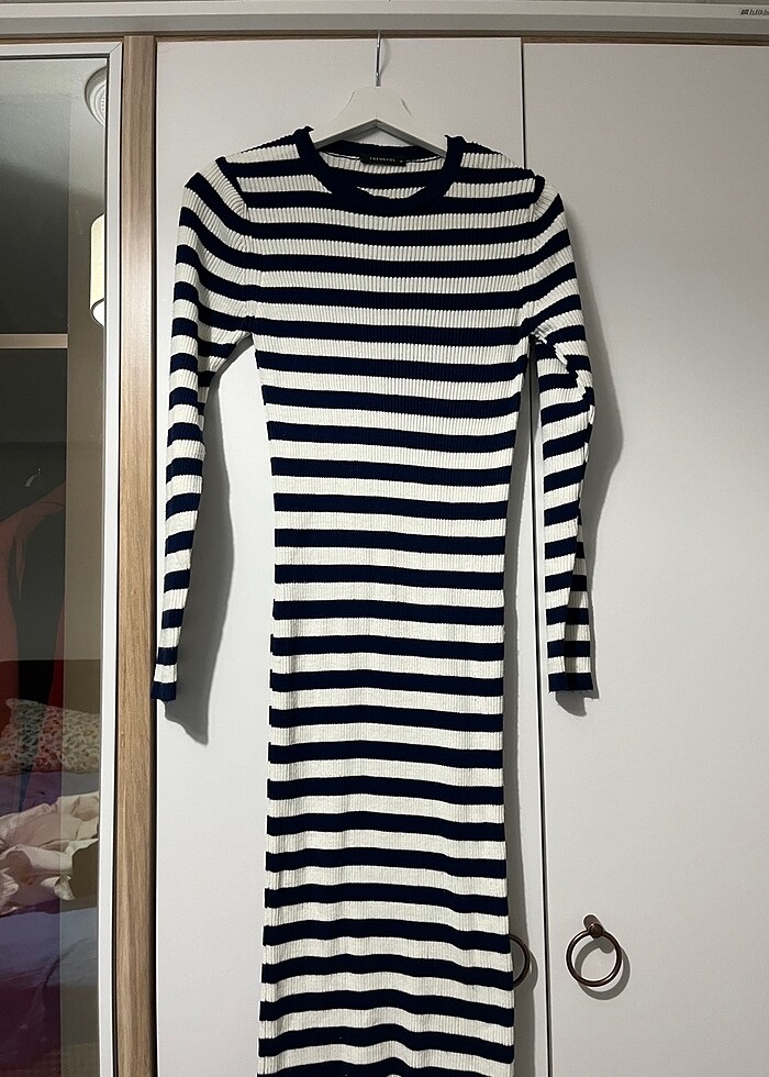 Çizgili günlük elbise - Görsel 3