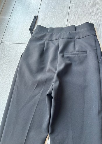 xs Beden Siyah Kadın Kumaş Pantolon Midi Boy Tokalı