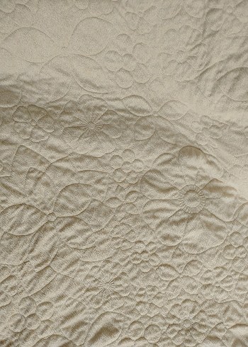 Krem Rengi Çiçek Desenli Tek Kişilik Yatak Örtüsü+Tekli Yastık