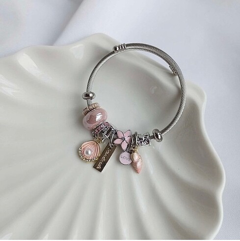 Pembe Pandora bileklik