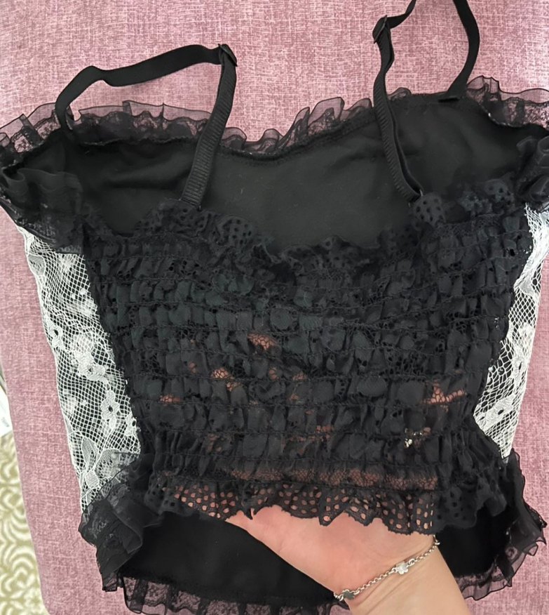 Dantel Detaylı Gotik Beyaz Büstiyer - Görsel 2