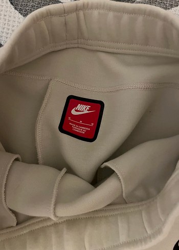 m Beden ten rengi Renk Nike tech fleece