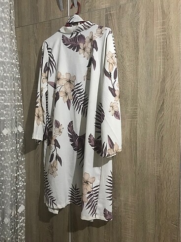 Desenli kimono
