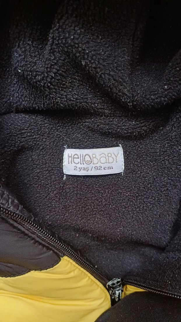 Kapüşonlu Sarı Siyah Erkek Çocuk Mont - Görsel 3