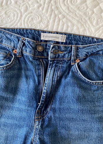 Stradivarius jeans