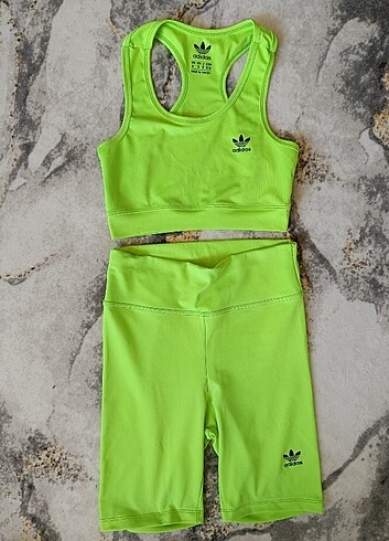 Adidas Spor tayt takım 