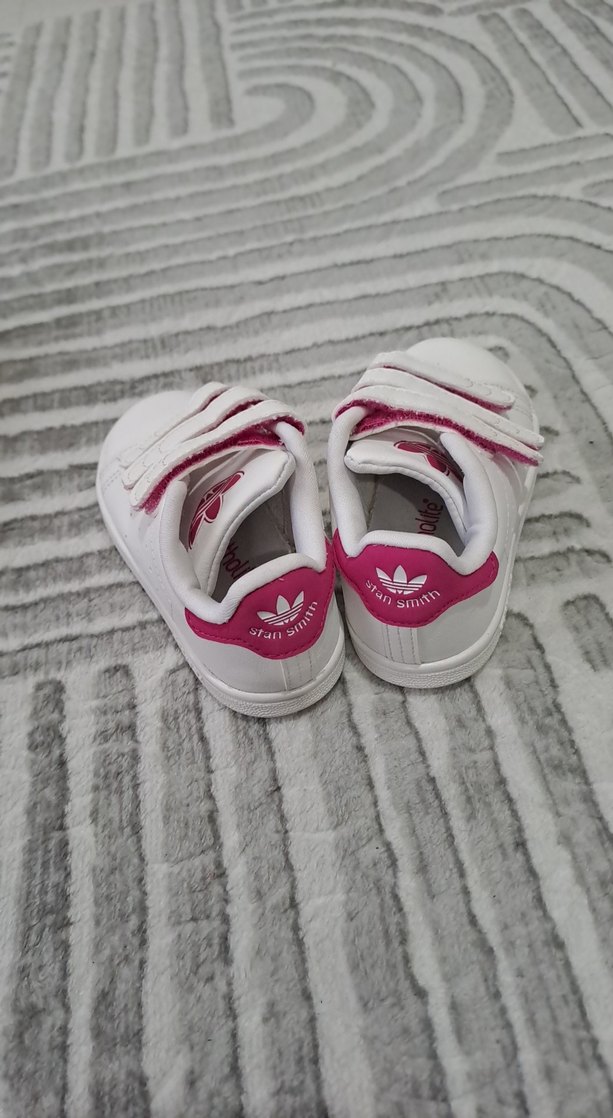 Kız Çocukları İçin Beyaz Cırt Cırtlı Spor Ayakkabı - Görsel 2