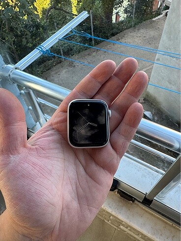 Apple Watch 5 Çiziksiz Full Kutu