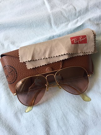 Ray Ban Acık pembe çerçevesi altın sarısı orijinal rayban gözlük 