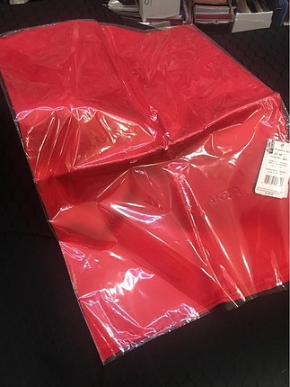  Beden kırmızı Renk Aker Twill şal