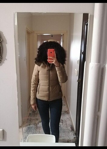 Zara mont 