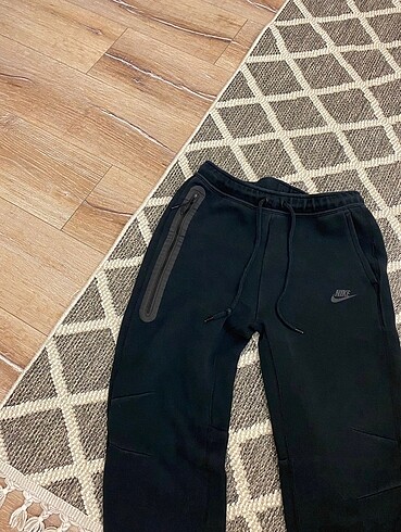 m Beden Nike tech