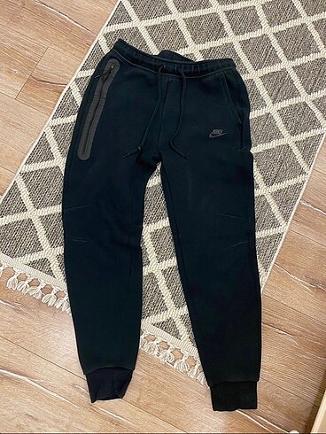 Nike Nike tech