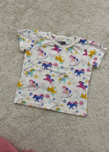 Kız Çocuk Renkli Baskılı ve Püsküllü Tişörtler - Görsel 2