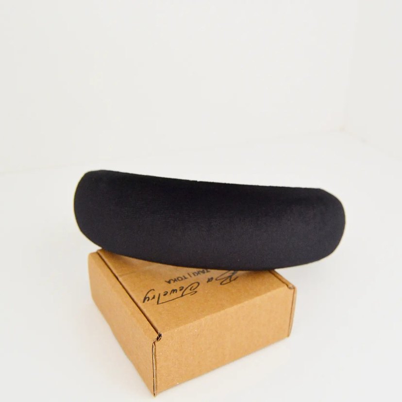 Siyah Kadife Taç Yüksek Bombeli - Görsel 3