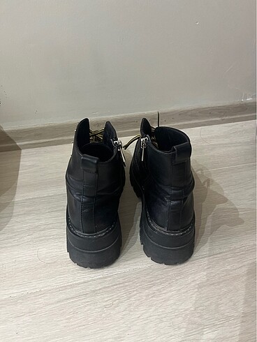 40 Beden Pull&Bear bot