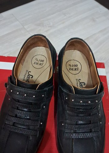 Diğer Klasik Siyah Dolgu Topuklu Kadın Ayakkabısı