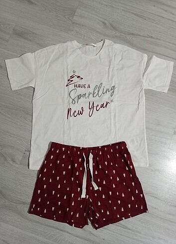 m Beden çeşitli Renk Pijama takımı