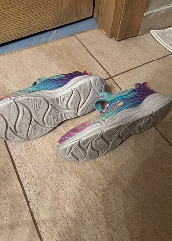 Skechers Skechers Renkli Bağcıklı Kız Çocuk Spor Ayakkabı