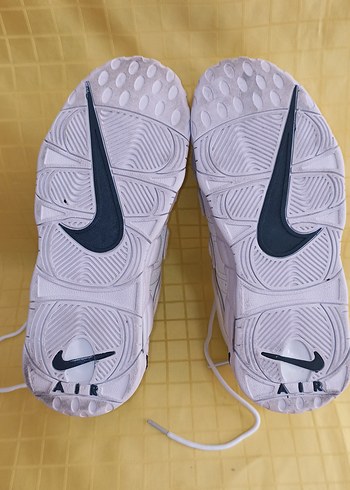 38 Beden 38 numara orjinal NİKE Air Max spor ayakkabı.