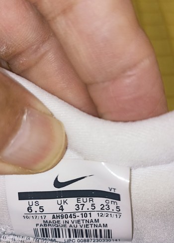Nike 37.5 numara orjinal NİKE Air Max spor ayakkabı.