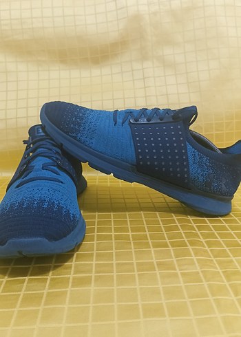 45.5 numara orjinal UNDER ARMAUR marka spor ayakkabı. - Görsel 5