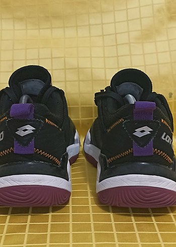 42 numara orjinal LOTTO marka spor ayakkabı. - Görsel 3