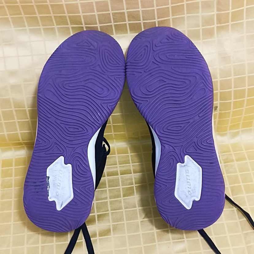 42 numara orjinal LOTTO marka spor ayakkabı. - Görsel 2