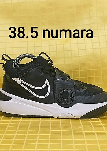 Nike 38