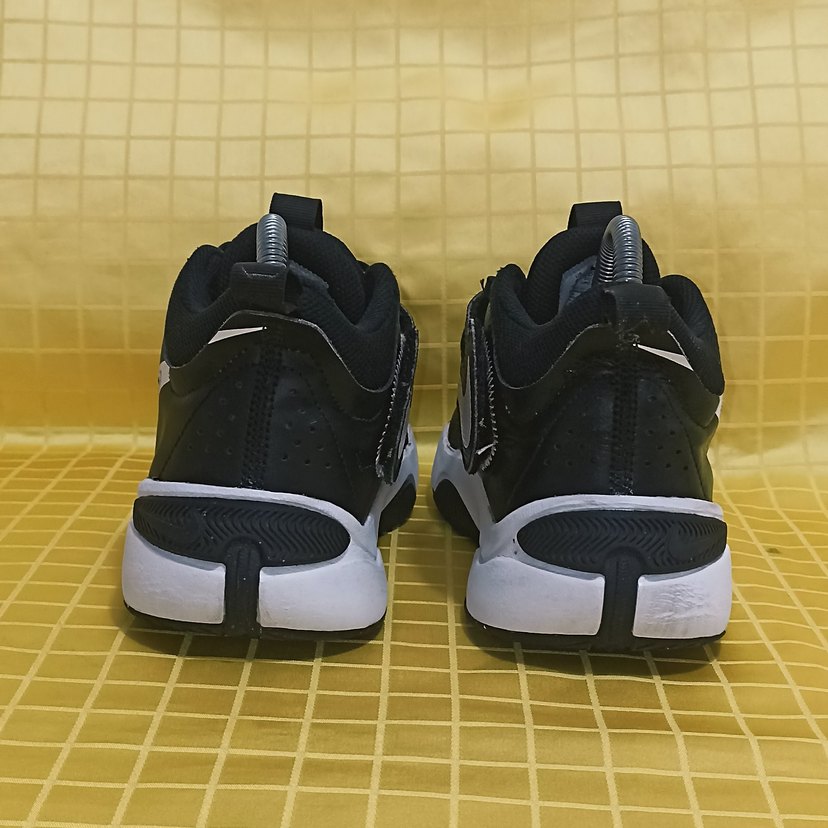 38.5 numara orjinal NİKE spor ayakkabı. - Görsel 4