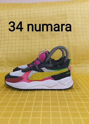 34 numara orjinal PUMA spor ayakkabı.