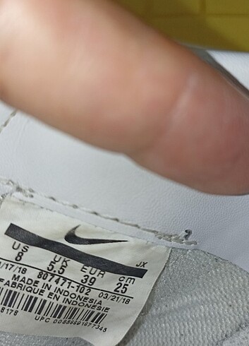 Nike 39 numara orjinal NİKE spor ayakkabı.