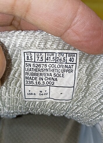 41 Beden gri Renk 41.5 numara orjinal SKECHERS spor ayakkabı.