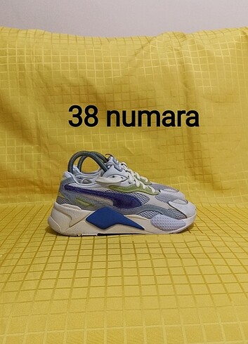 38 numara orjinal PUMA RS-X spor ayakkabı.