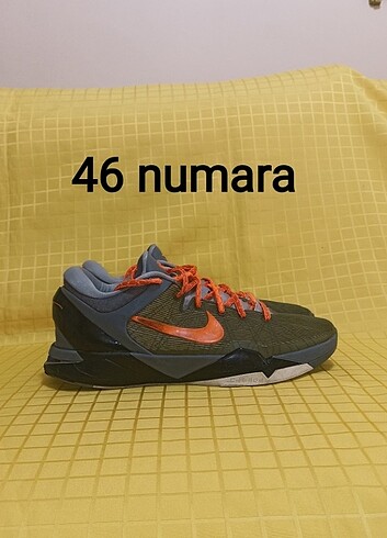 46 numara orijinal NİKE spor ayakkabı.