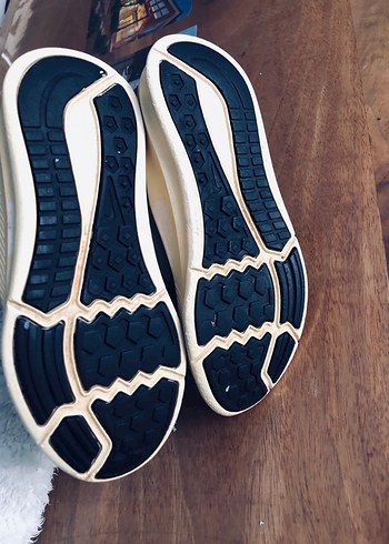 Nike Çocuk Gri Spor Ayakkabı - Görsel 4