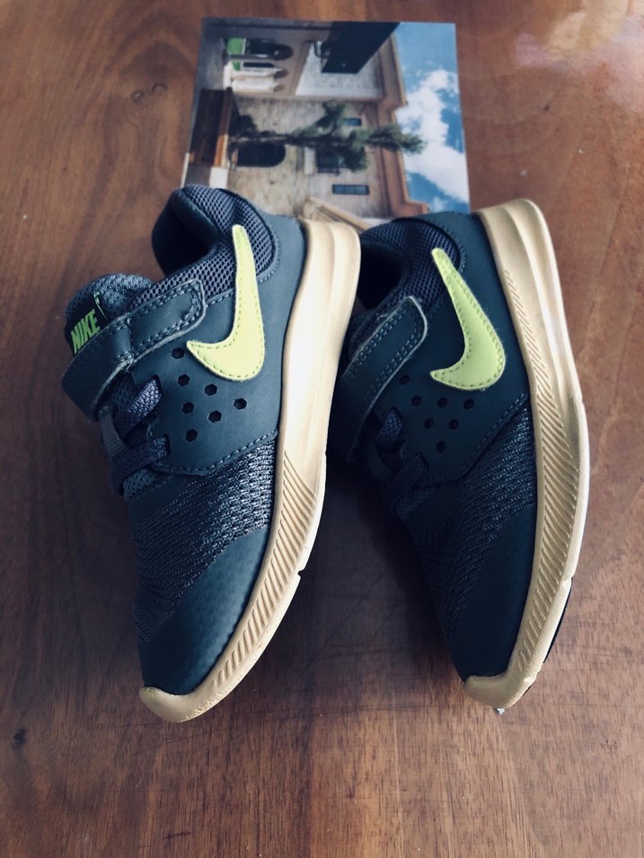 Nike Çocuk Gri Spor Ayakkabı - Görsel 2