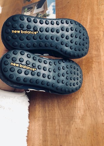 New Balance Çocuk Cırt Cırtlı Spor Ayakkabı - Görsel 4