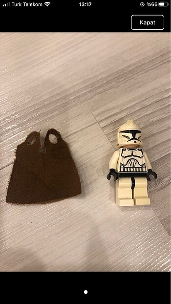Lego figür pelerini