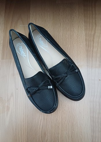 Siyah Tokalı Kadın Dolgu Topuklu Babet - Görsel 4