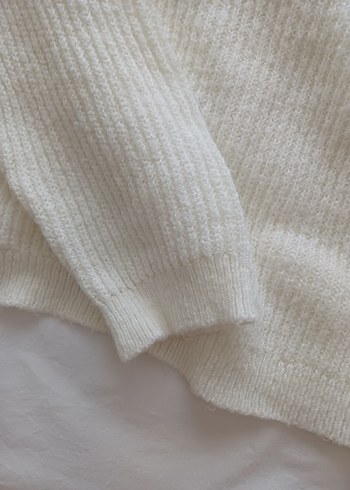 Beyaz Örgü Kadın Kazak - Görsel 3