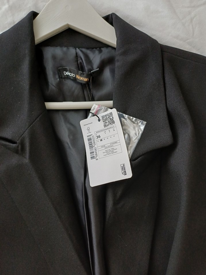 Düğmeli Siyah Kadın Ofis Blazeri - Görsel 2