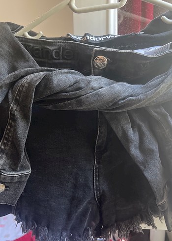Alexander Wang Siyah Kot Mini Şort, Gevşek Kesim, Tokalı