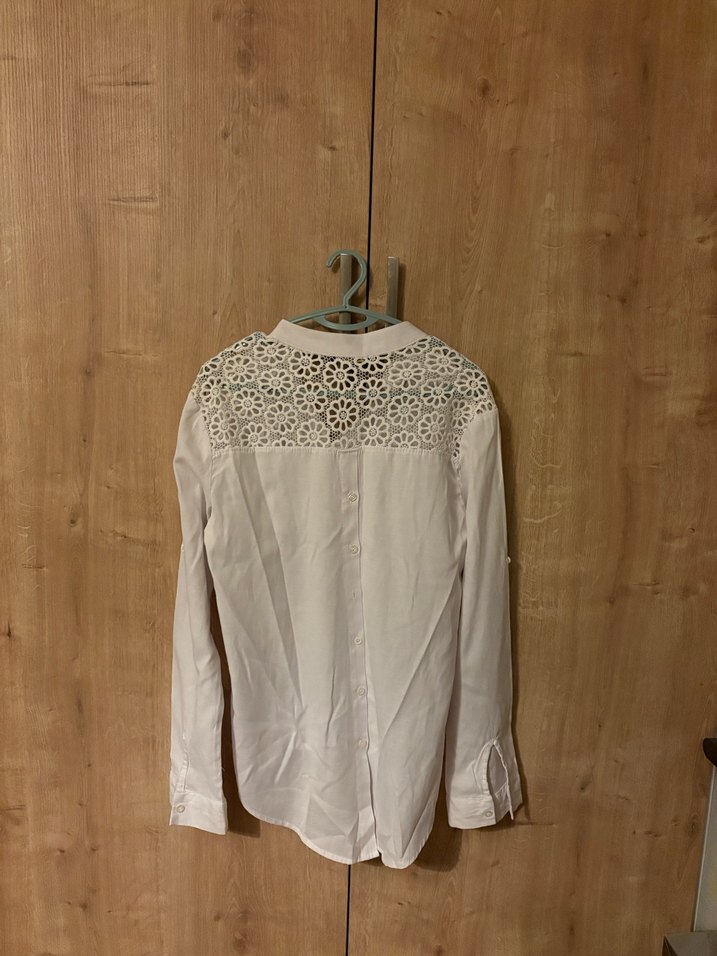 Beyaz Arkası Desenli Kadın Gömlek - Görsel 4