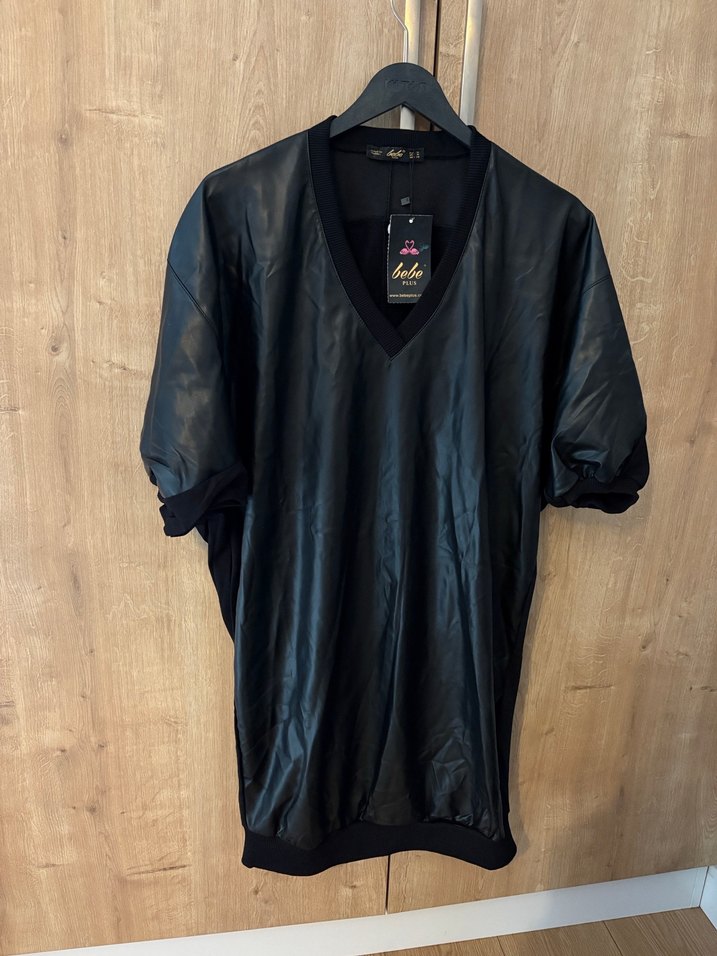 Bebe Marka Siyah V Yaka Deri Kadın Elbise - Görsel 4