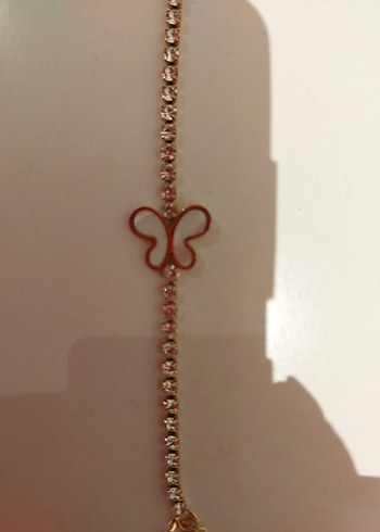 Altın Renk Zincir Detaylı Kadın El Zinciri
sahmeran - Görsel 2