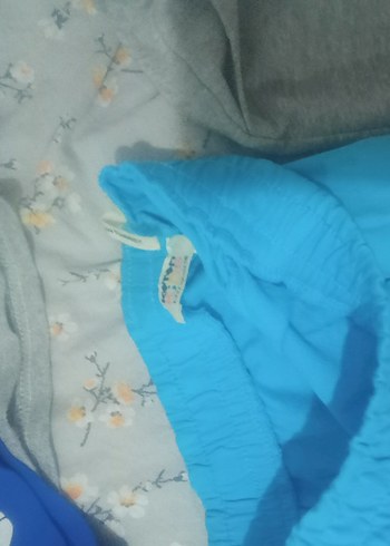 4 Yaş Beden Gri Pamuklu Erkek Şort - Rahat Kesim 4.5yaş